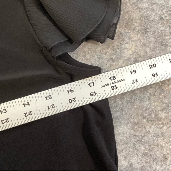 Tommy Hilfiger Tiered Ruffle Short Sleeve Tee Black, Size Small NWT Office - Picture 4 of 9